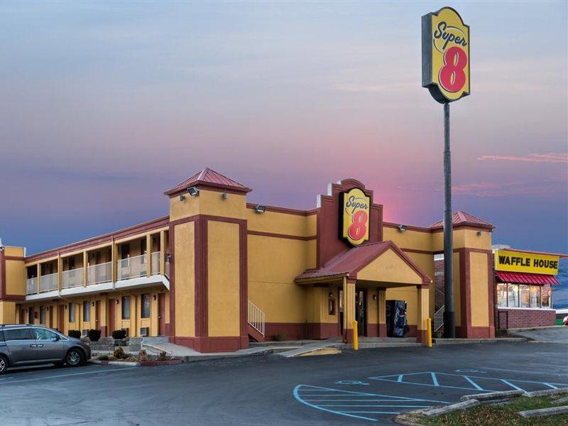 Motel Super 8 By Wyndham Indianapolis-Southport Rd Exterior foto